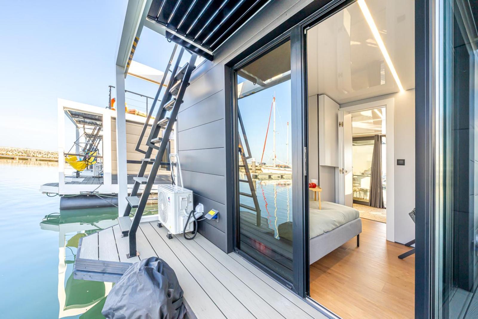 The Homeboat Company Parque Das Nacoes-Lisboa Exterior foto